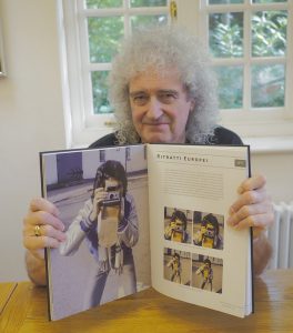 Brian shows open page of Italian Queen in 3-D